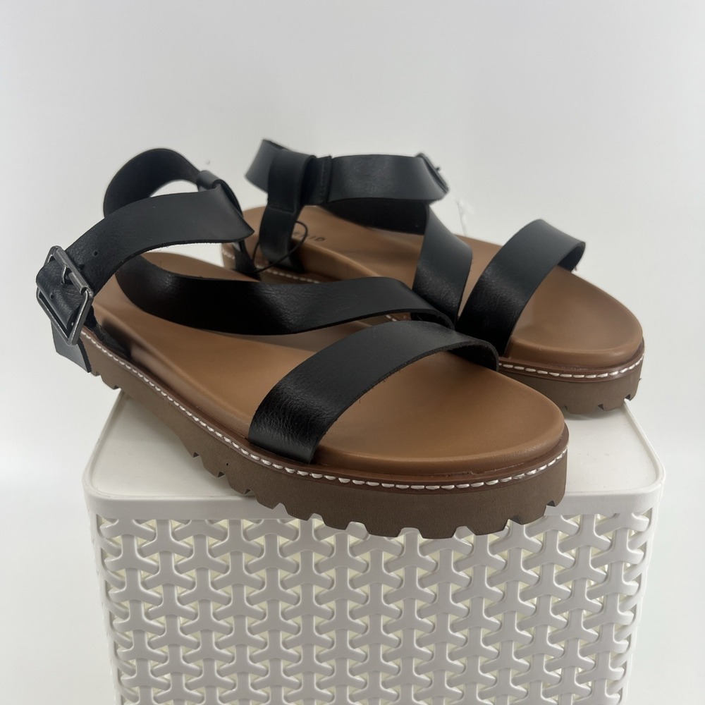 Torrid Strappy Sandals Plus Wide 9.5WW Black Flat Ankle Buckle Strap NEW NWT